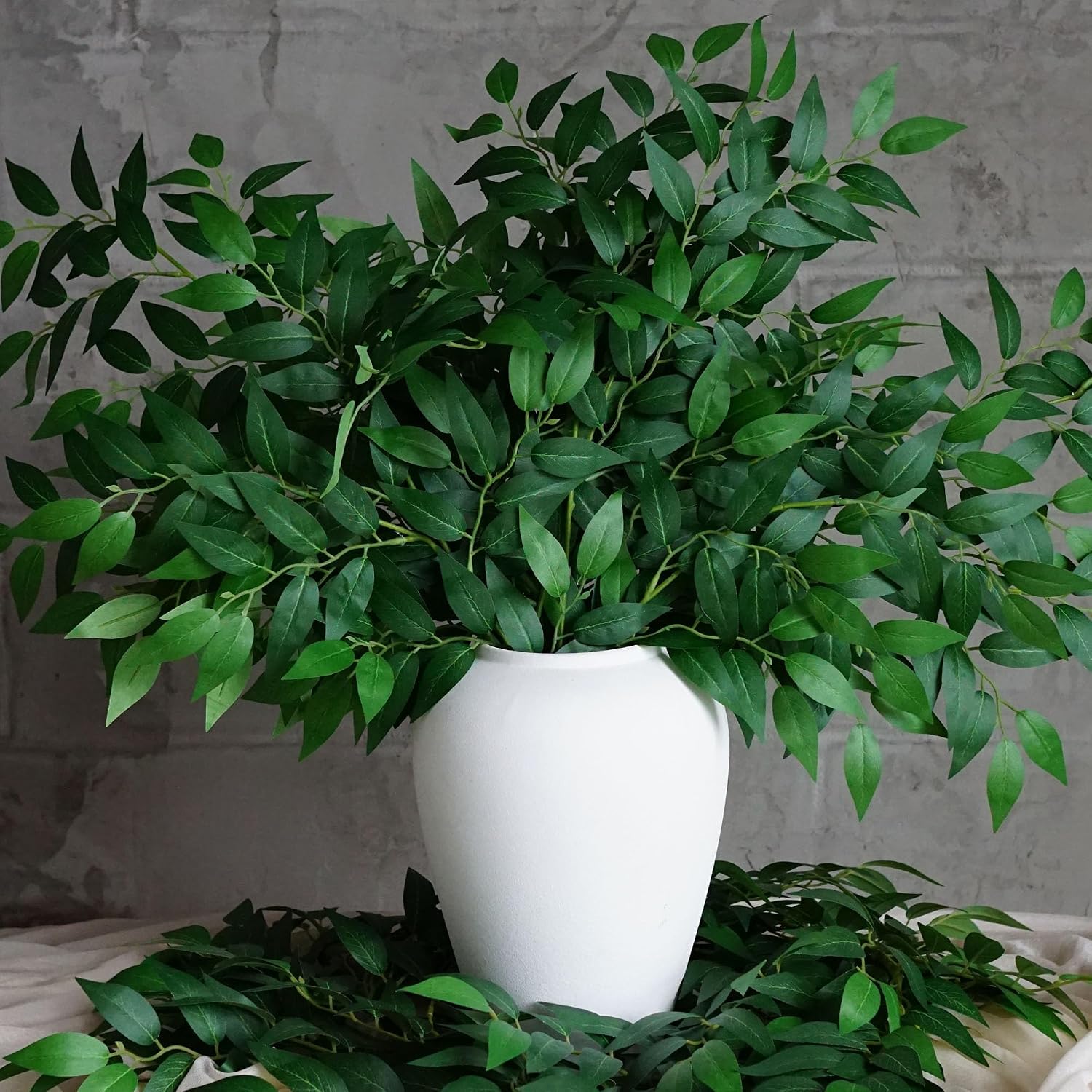 130 قطعة من سيقان نبات الروسكو - مراجعة Ruscus Stem Faux وسعره